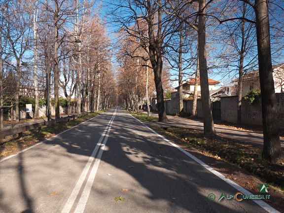 10 - Viale degli Angeli, diventata area pedonale (2021)