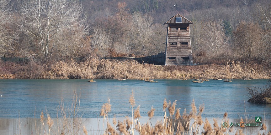 7 - L'altana presente nell'Oasi naturalistica La Madonnina (2022)