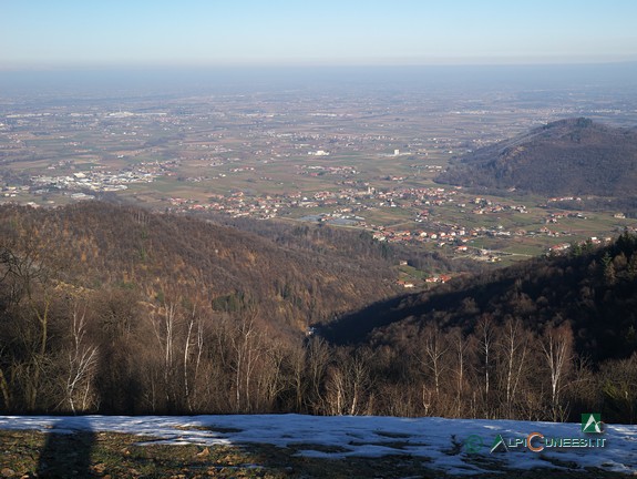 7 - La pianura dal punto di lancio per il parapendio (2020)