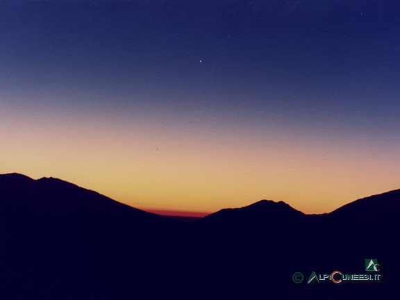 1 - L'alba del capodanno 1989 al Monte Alpet (1989)