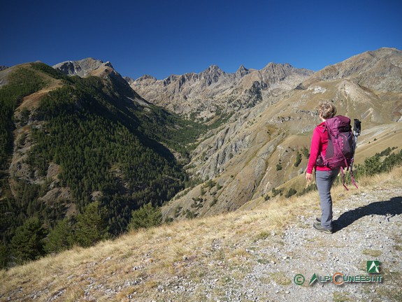 2 - Panorama sul Vallon de Valmasque dal sentiero per il Colle del Sabbione (2017)