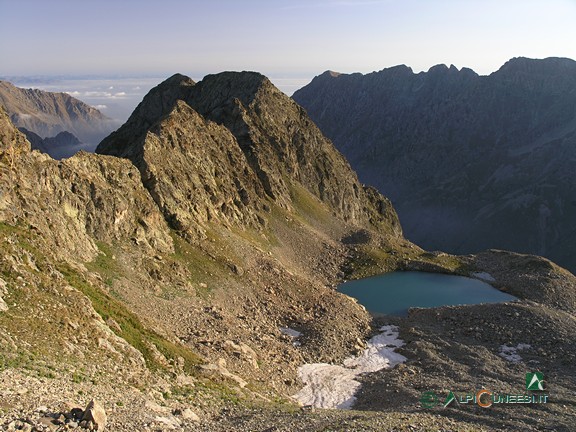 15 - Punta della Siula e il Lago Bianco del Gelas dal Bivacco Moncalieri (2008)