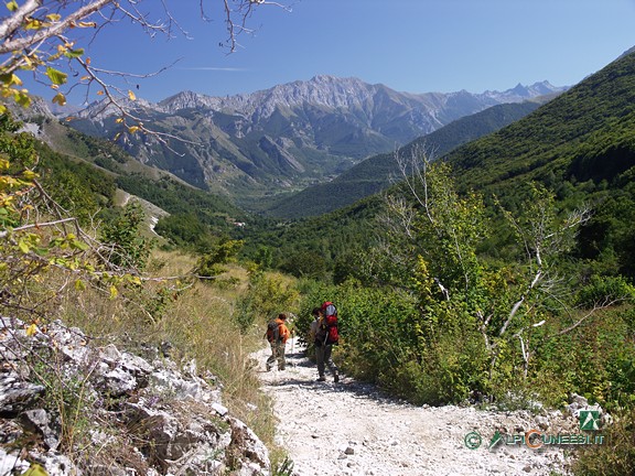 9 - La strada sterrata che sale da Desertetto (2010)