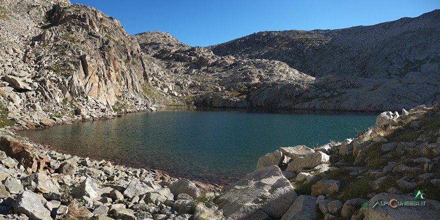 6 - Il lago a quota maggiore dei due lacs des Bresses (2015)
