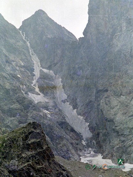 1 - Una vecchia foto del Gelas di Lourousa (1989)