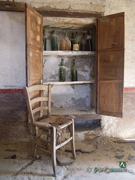 5 - Campofei, interno di una abitazione (2007)