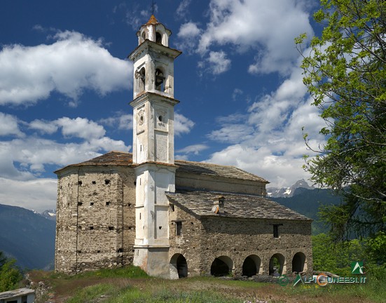 5 - Il Santuario di Santa Maria di Morinesio (2013)