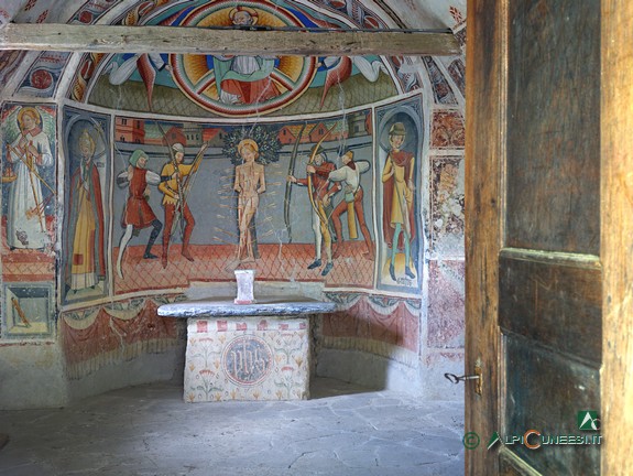 10 - Il ciclo di affreschi che orna la Cappella di San Sebastano (2013)