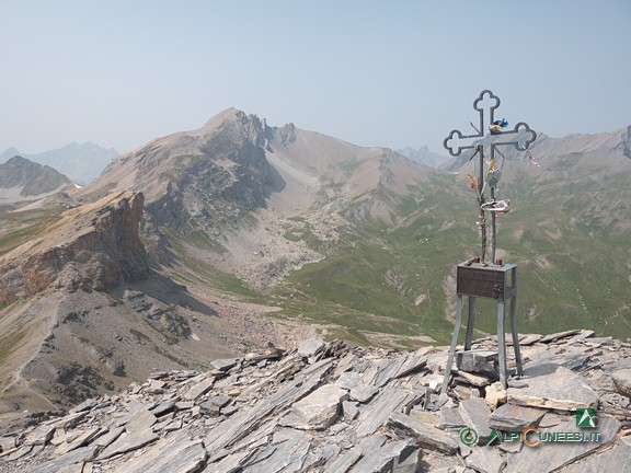 12 - La croce in vetta al Monte Bellino (2023)
