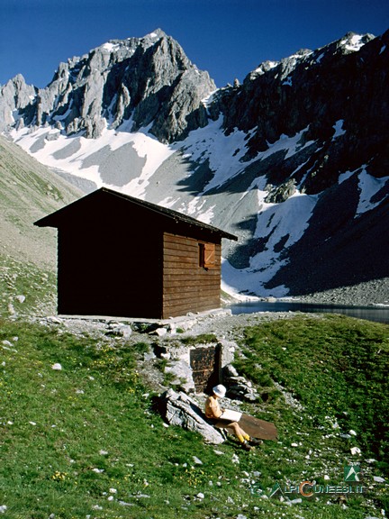 2 - Il Bivacco Bonelli e il Monte Oronaye (1997)