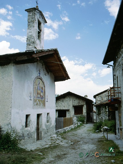 2 - L'abitato di Pratorotondo (1997)