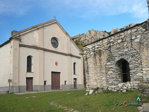 4 - I due edifici del Santuario della Madonna del Lago (2019)