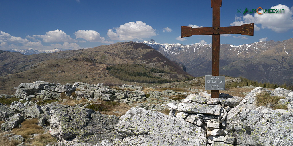 Escursioni in Valle Pennavaire (© Roberto Pockaj - Alpicuneesi.it)