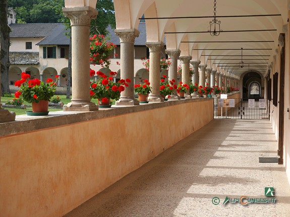 3 - Il chiostro della Certosa di Pesio (2012)