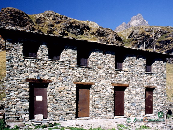 2 - Il Rifugio Alpetto (2003)