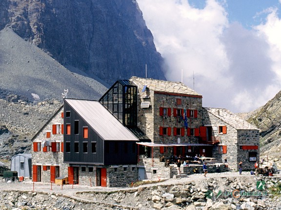 4 - Il Rifugio Sella (2003)