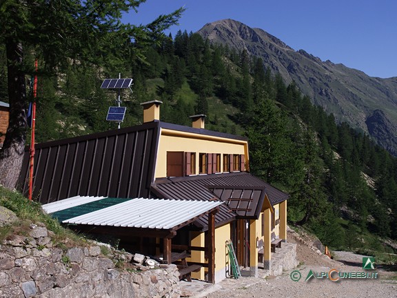 5 - Il Rifugio De Alexandris Foches al Laus (2008)