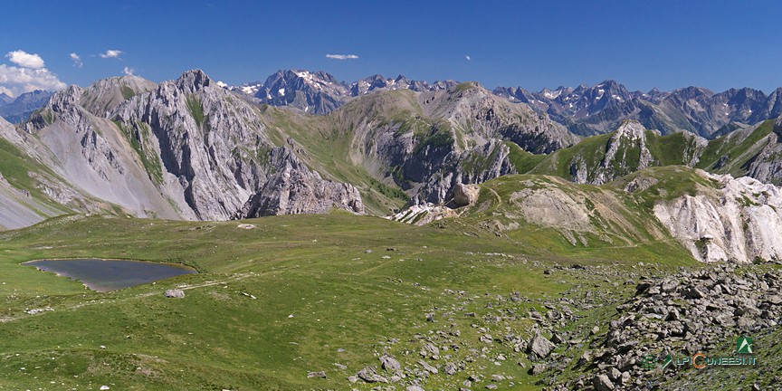 16 - Il laghetto non nominato nei pressi della mulattiera che sale verso il Colle d'Ancoccia (2010)