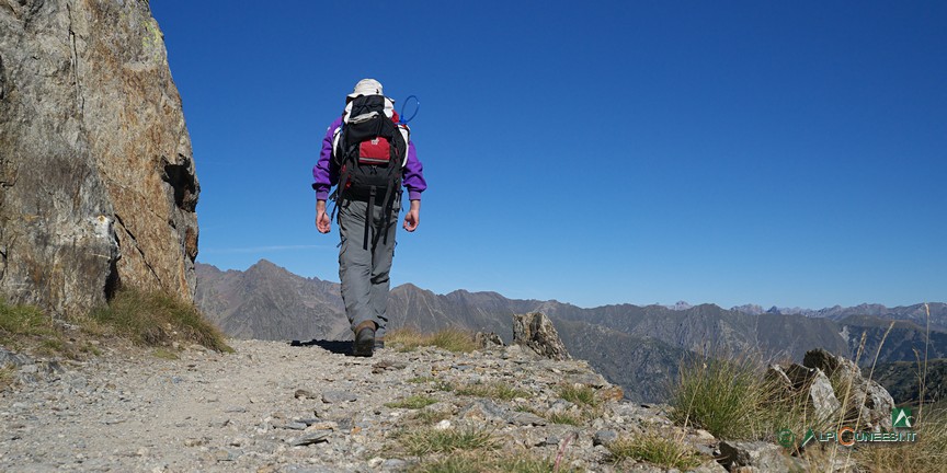 11 - Il panoramico sentiero che porta al Colle Saboulè (2013)