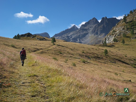 1 - Il Passo sottano delle Scolettas, sul versante dell'omonimo vallone (2014)
