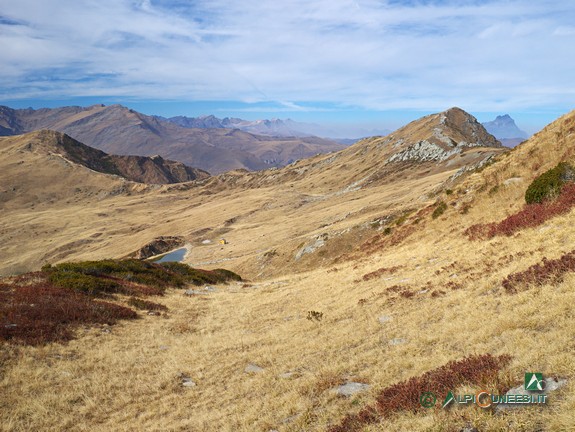 4 - Panorama verso il bivacco salendo al Monte Grum (2017)