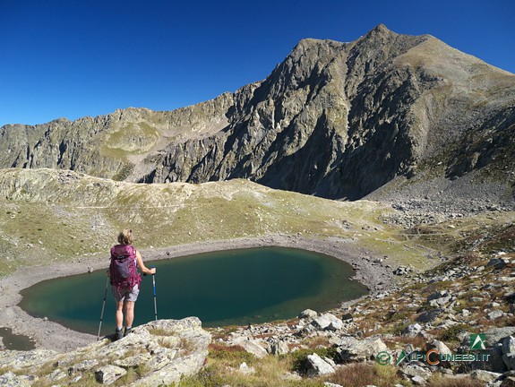 14 - Il Lac inférieur de Colle Longue; sullo sfondo la Tete de l'Autaret (2018)