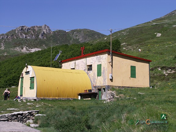 5 - Il Rifugio Savona (2006) 5 - Il Rifugio Savona (2006)