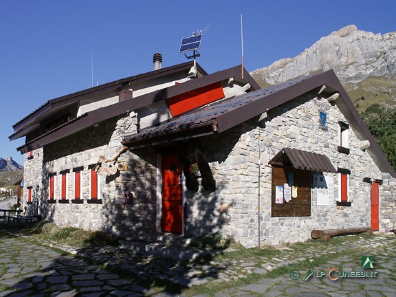 6 - Il Rifugio Mongioie (2006)