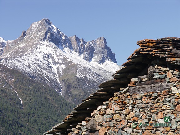 6 - Grange Pralambert sottane e il Pelvo d'Elva (2006)