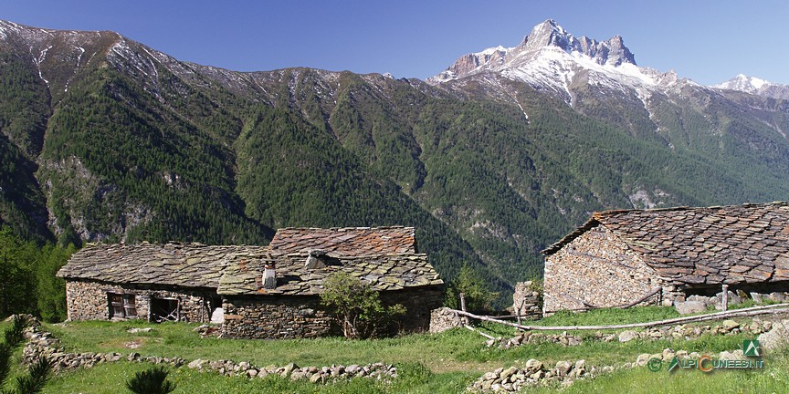 7 - Panorama da Grange Pralambert sottane (2006)