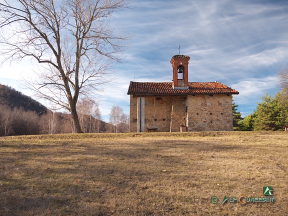 6 - La Cappella di San Michele e la radura che la circonda (2021)