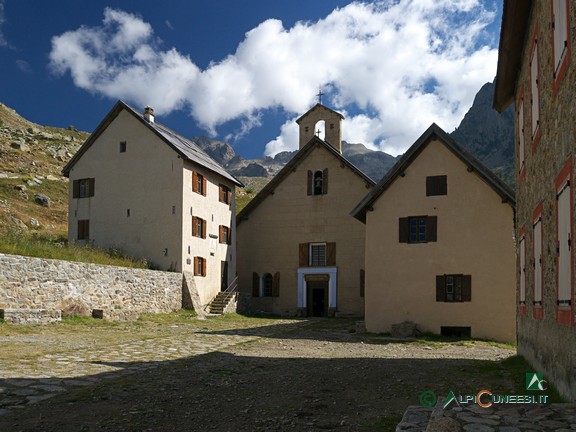 14 - Il piccolo borgo di Madone de Fenestre (2014)