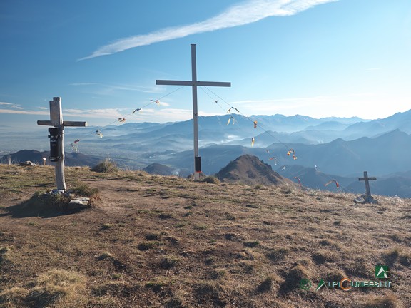 19 - Le croci in vetta a L'Alpe di Rittana (2020)