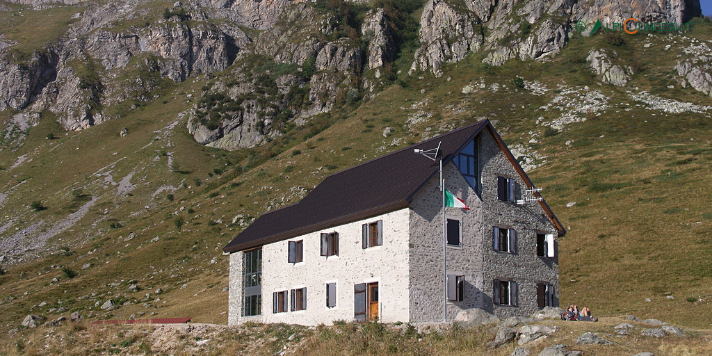 Rifugio Mondovì (© Roberto Pockaj - Alpicuneesi.it)