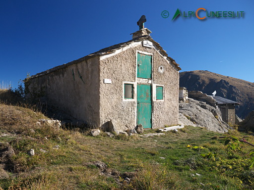 Rifugio Comino Rifugio Comino
