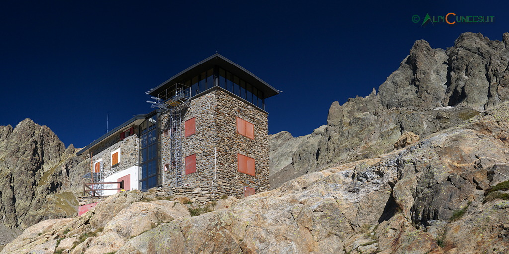 Rifugi e Bivacchi in Valle Gesso (© Roberto Pockaj - Alpicuneesi.it)