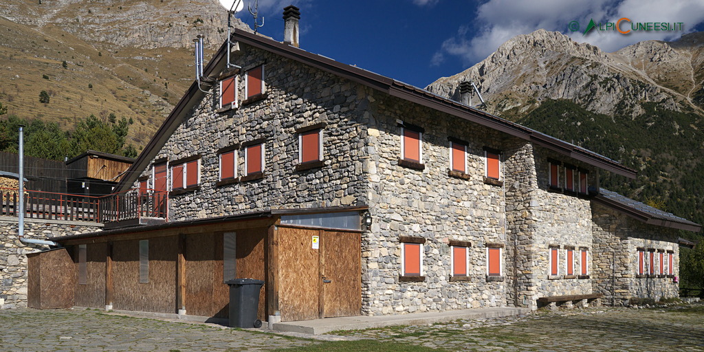 Rifugio Mongioie (© Roberto Pockaj - Alpicuneesi.it)
