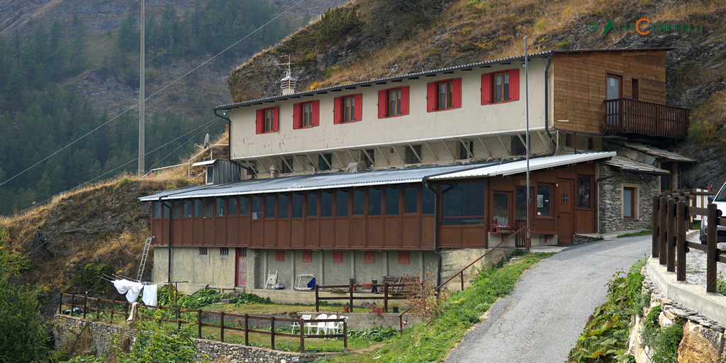 Rifugio Savigliano (© Roberto Pockaj - Alpicuneesi.it)