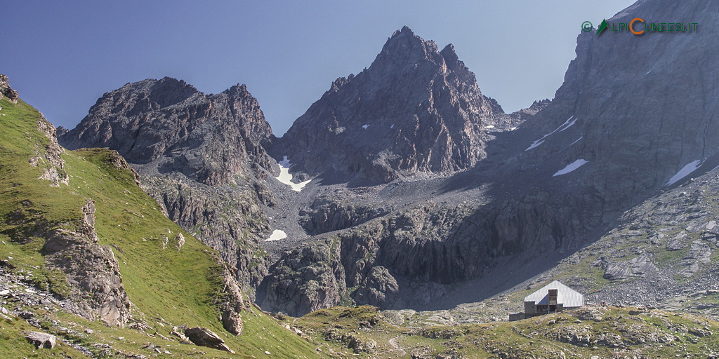 Rifugi e Bivacchi in Valle Varaita (© Roberto Pockaj - Alpicuneesi.it)
